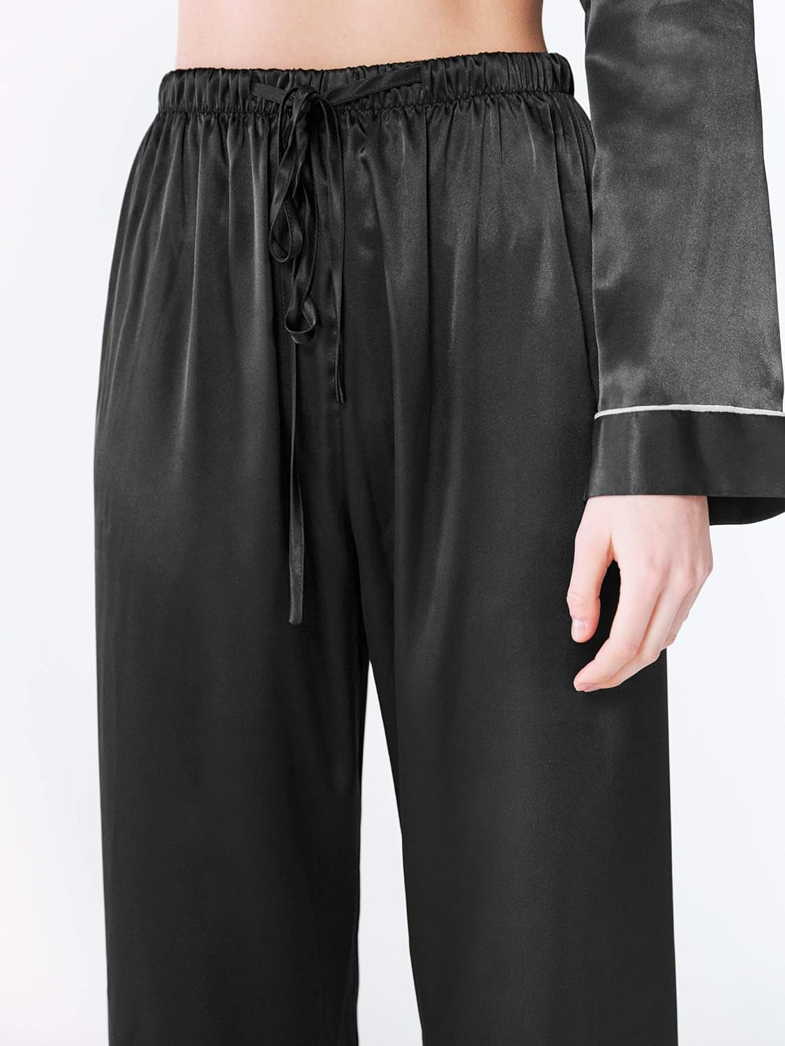 Silk Satin Pajamas Set for Women Long Sleeve Sleepwear Pj Set Button down 2 Piece Soft Loungewear S-XL